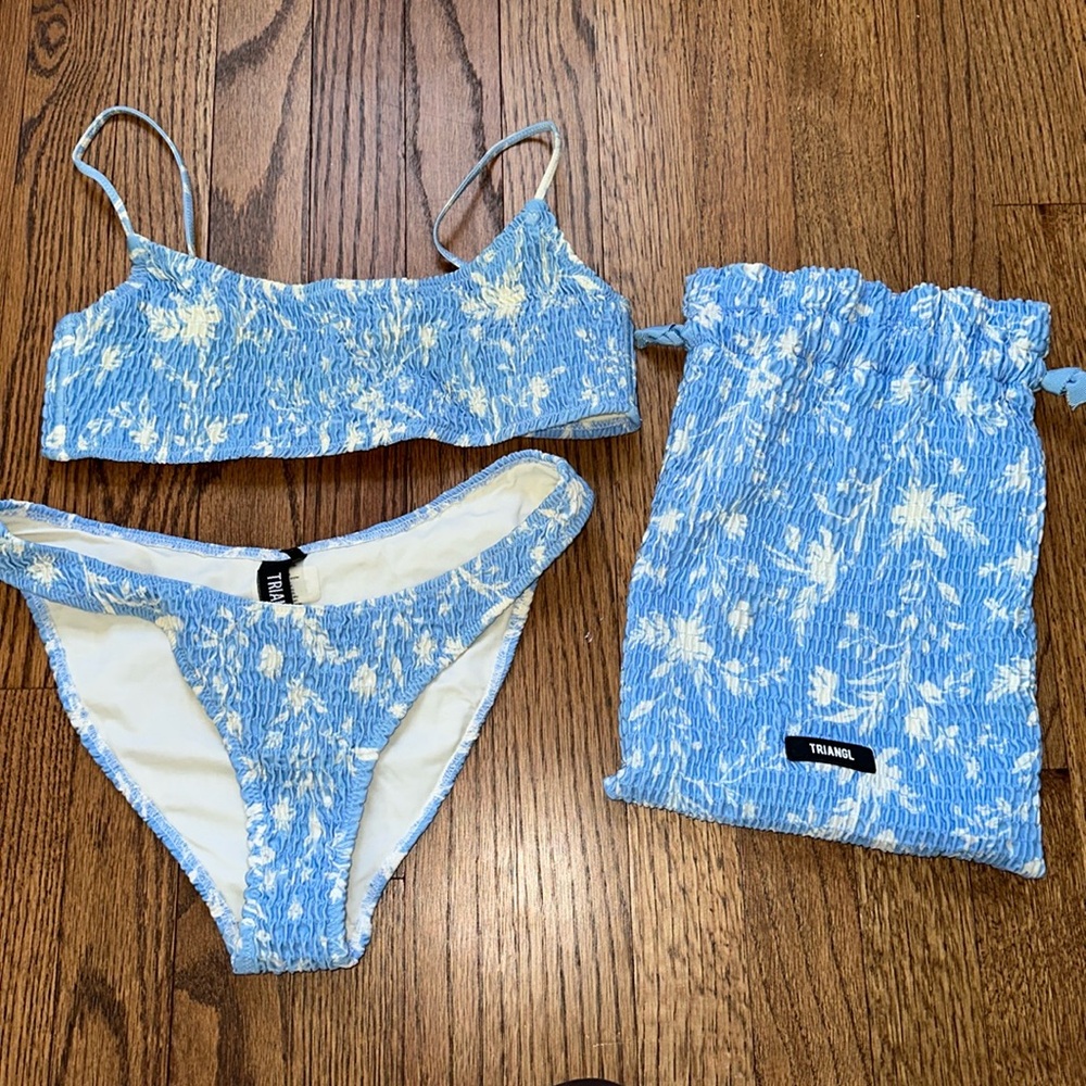 Triangl bikini